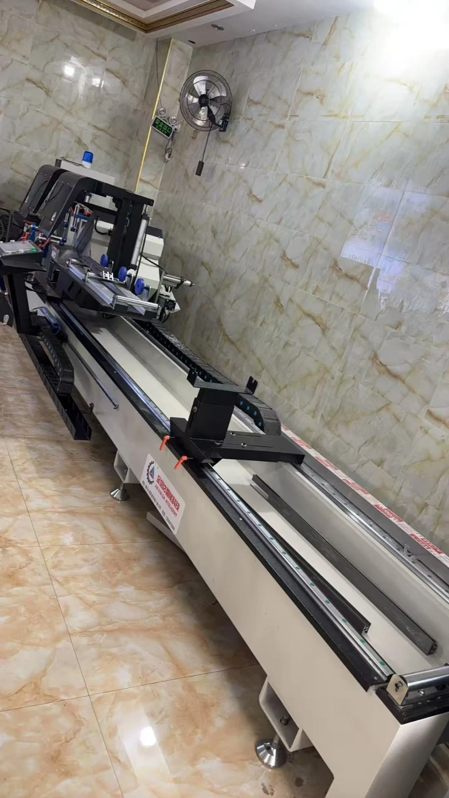 550 CNC Dual Head Aluminium Cutting Saw suppliers