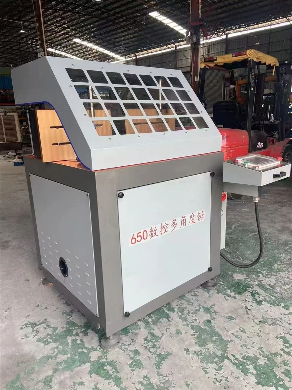650 CNC OX Sunroom Saw