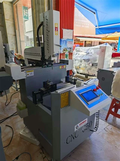 650mm Stroke 3-Flip CNC Router